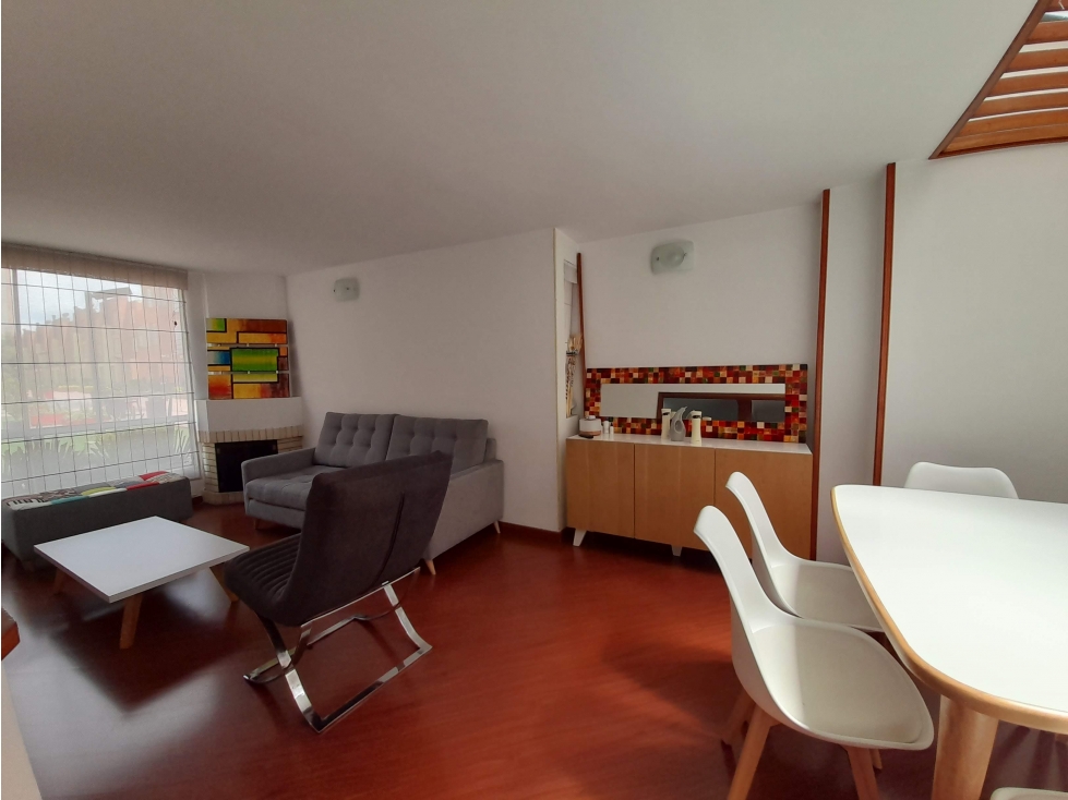 VENDO CASA EN ALAMEDA DE LA 170