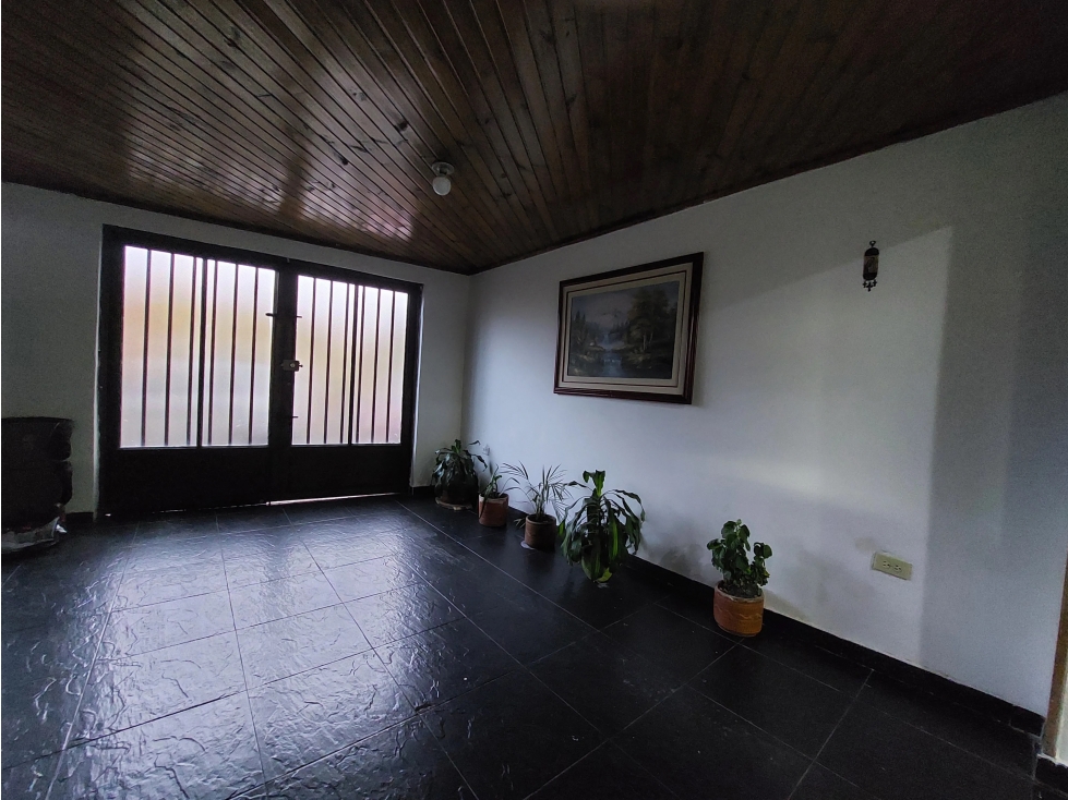 CASA ALCAZARES - 11 DE NOVIEMBRE