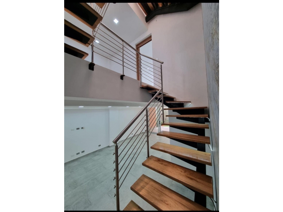 Casa a la Venta en Envigado