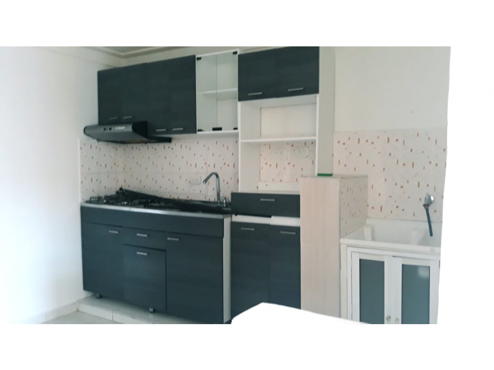 Se vende casa 3 pisos independientes barrio las Americas -Palmira