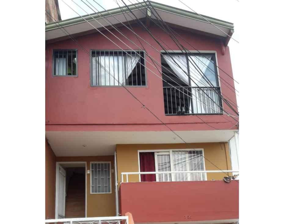 PROPIEDAD EN VENTA 2 APTOS INDEPENDIENTES