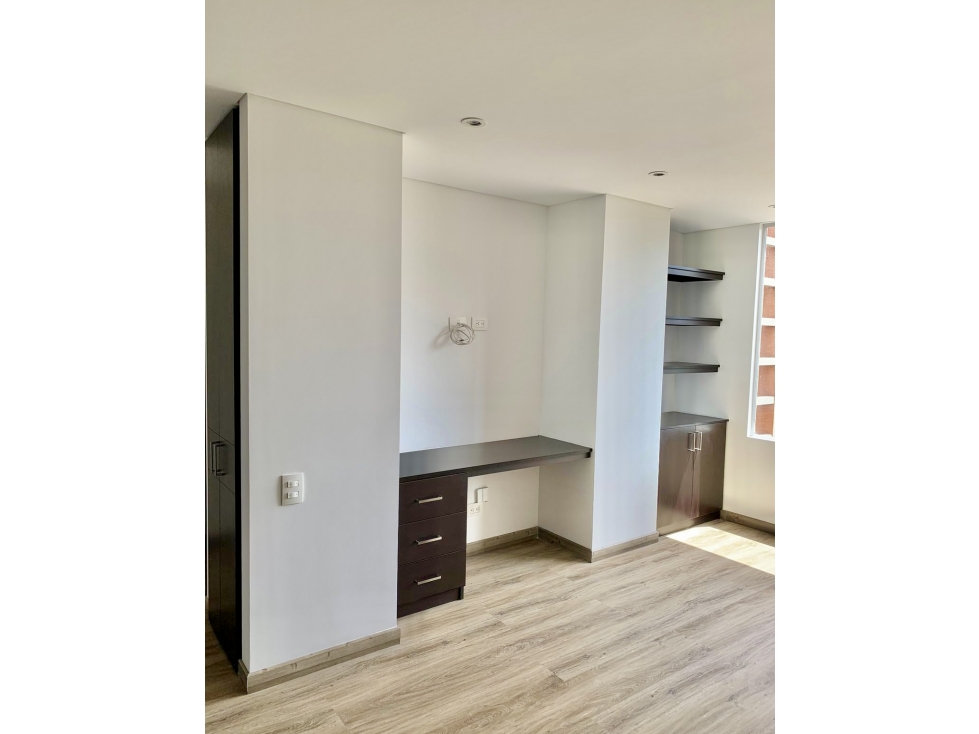 EN VENTA APARTAMENTO EN LAGOS DE CÓRDOBA, NIZA