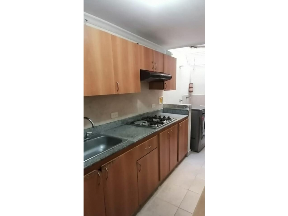 CASA DUPLEX EN VENTA EN ENVIGADO LOMA DE LAS BRUJAS DE 135M2