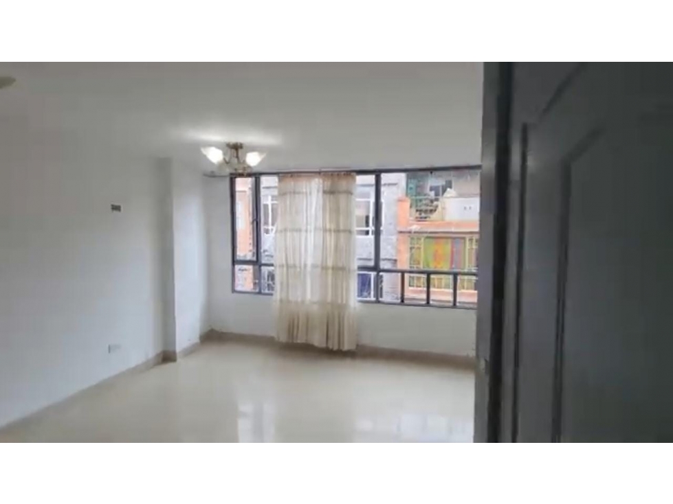 ARRIENDO APARTAMENTO EN MOSQUERA PISO 3 $ 900.000