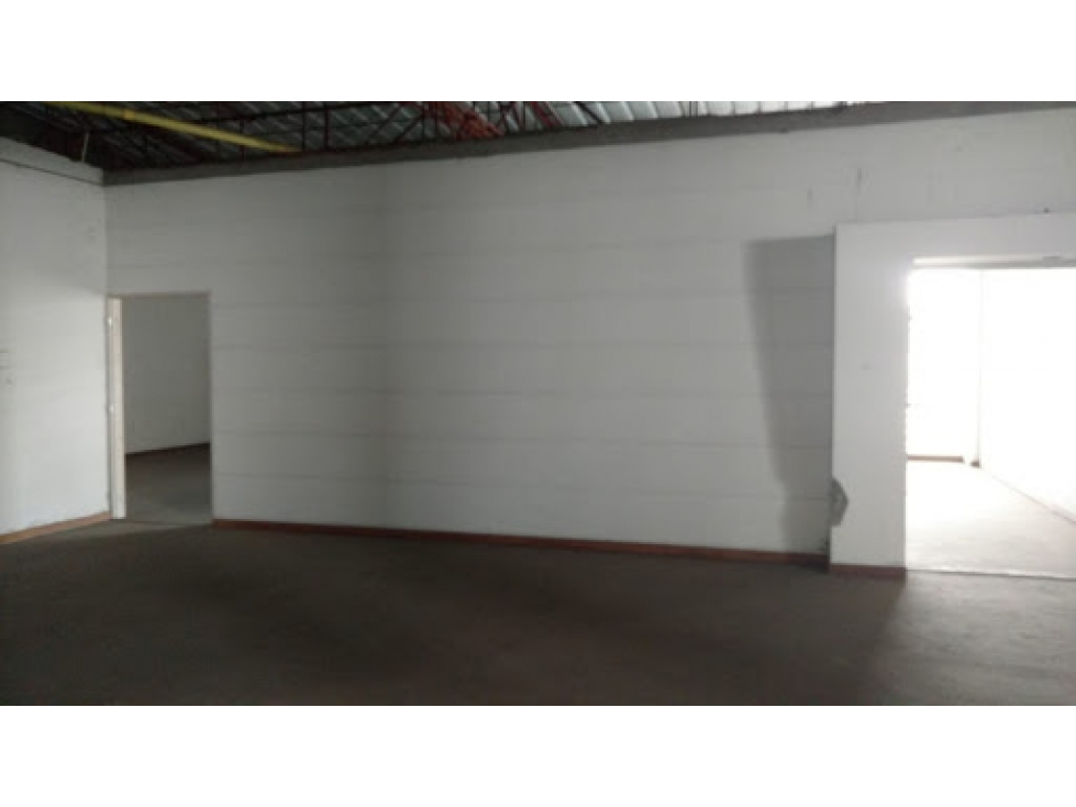 ALQUILA BODEGAS PARQUE INDUSTRIAL SALOMIA CALI