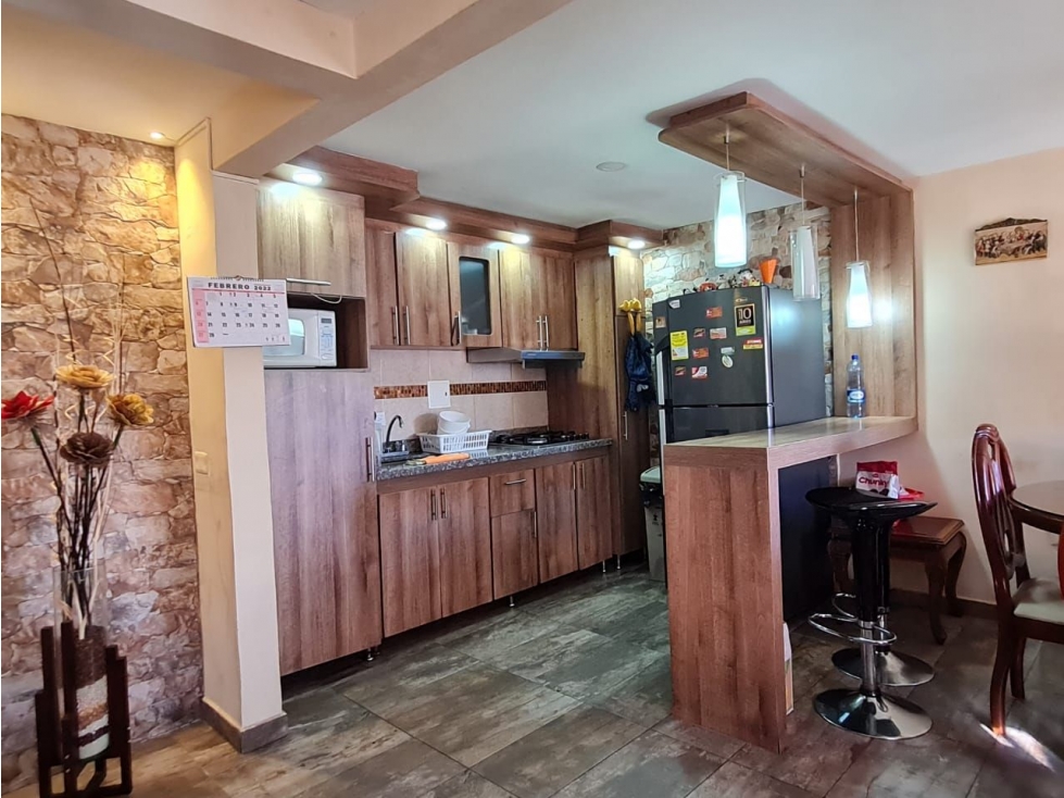 VENTA CASA LA CAROLA CON RENTA, MANIZALES