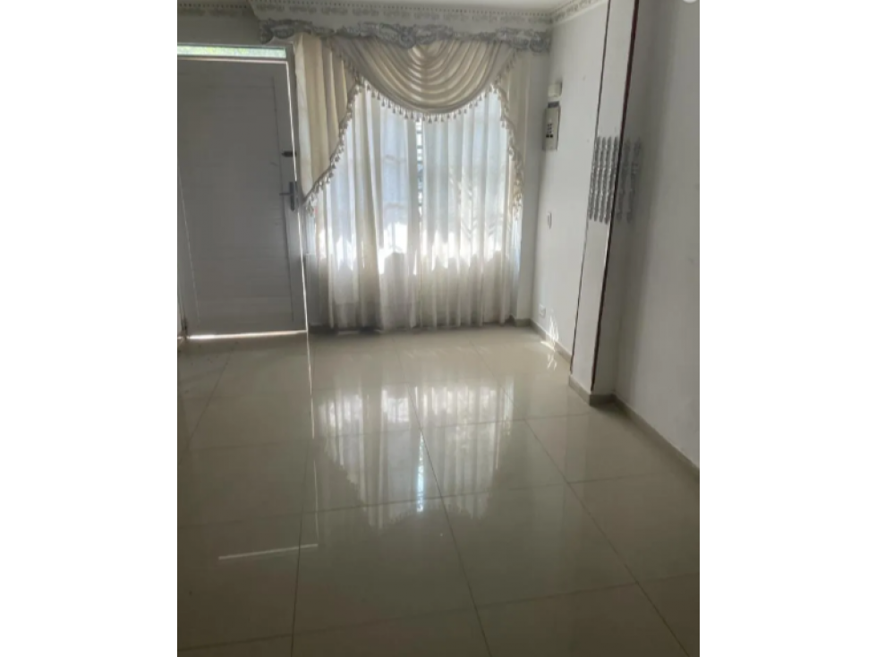 Venta Casa en Ciudad 2000, Sur de Cali 322.