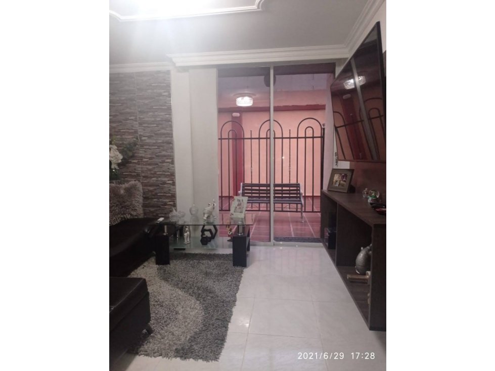 Se vende apartamento en el barrio Recreo