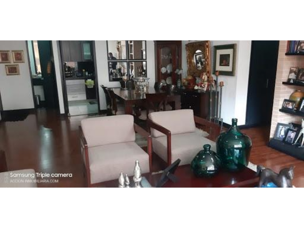 VENDO Y/O ARRIENDO APTO CON O SIN MUEBLES- BELMIRA-MI/A.