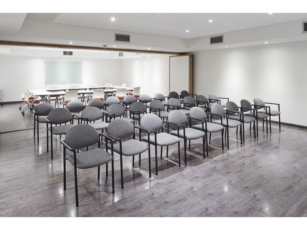 OFICINA EN ARRIENDO SECTOR CHICO, ZONA EMPRESARIAL