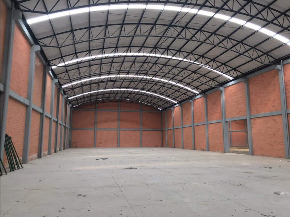 BODEGA EN ARRIENDO, 2.271M2, MOSQUERA, PARQUE INDUSTRIAL