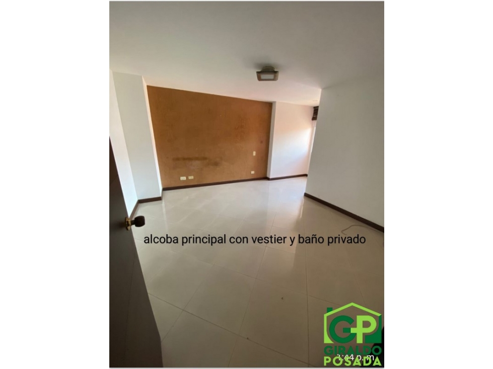 VENDO APARTAMENTO EN  LAURELES- PARQUE