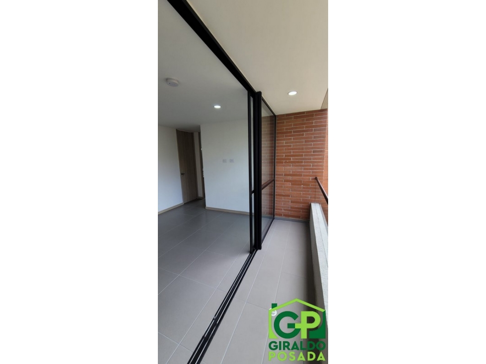 ARRIENDO APARTAMENTO   EN ENVIGADO - LOMA DEL ESCOBERO