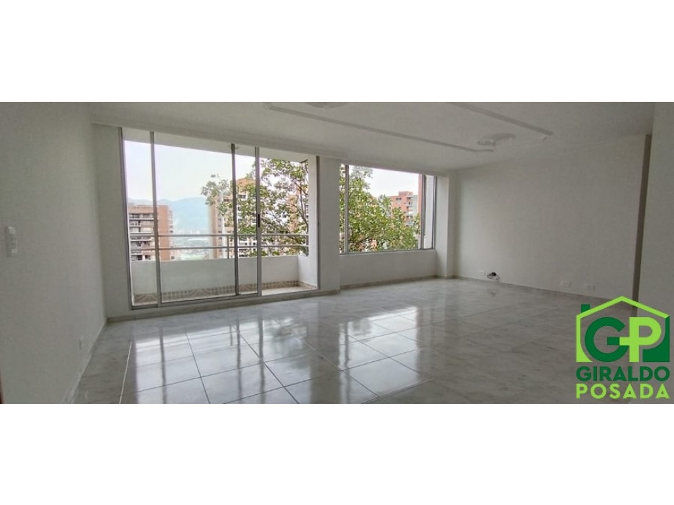 ARRIENDO  APARTAMENTO EN POBLADO-LOS BALSOS