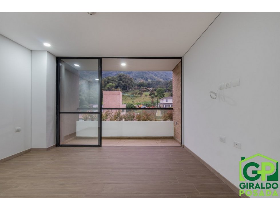 ARRIENDO APARTAESTUDIO  EN ENVIGADO - LOMA DEL ESCOBERO