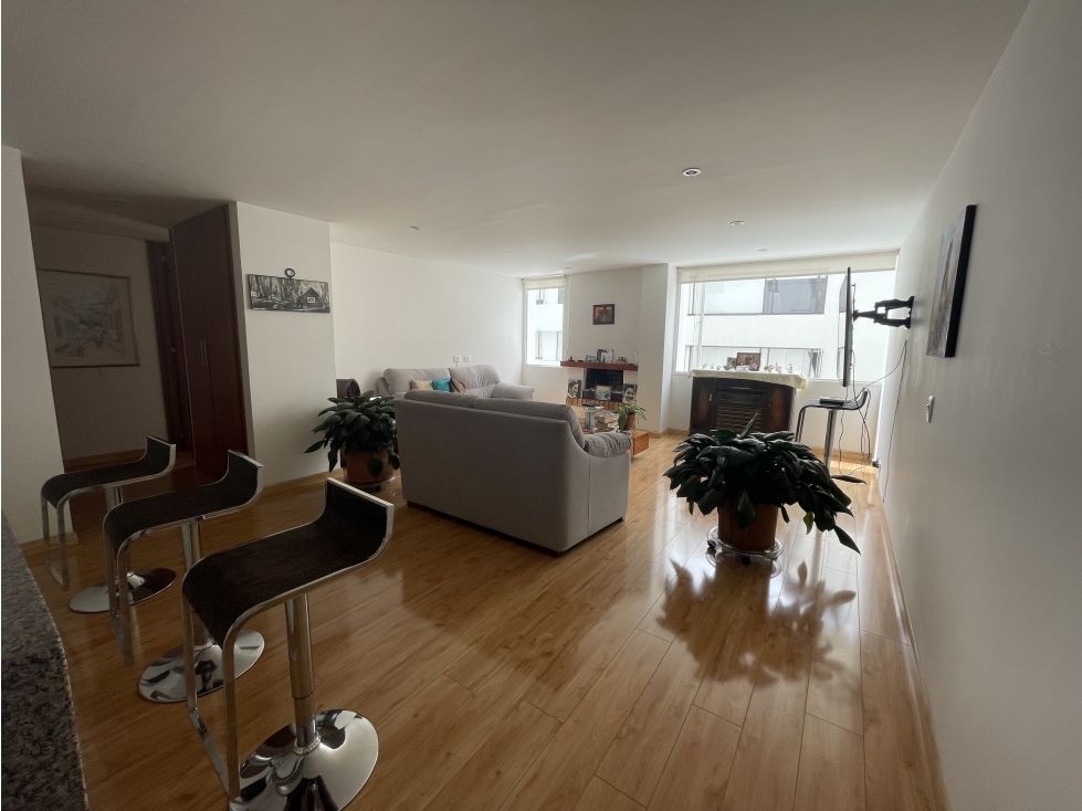 Apartamento Remodelado Santa Barbara Bogotá.