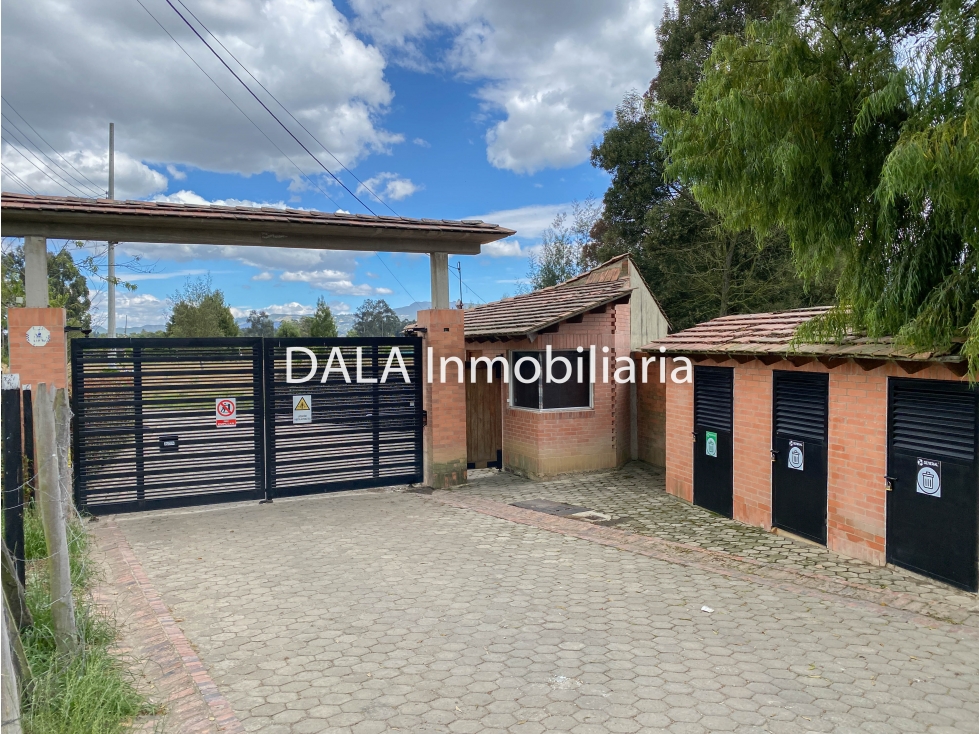 SE VENDE LOTE EN CHIA CUNDINAMARCA