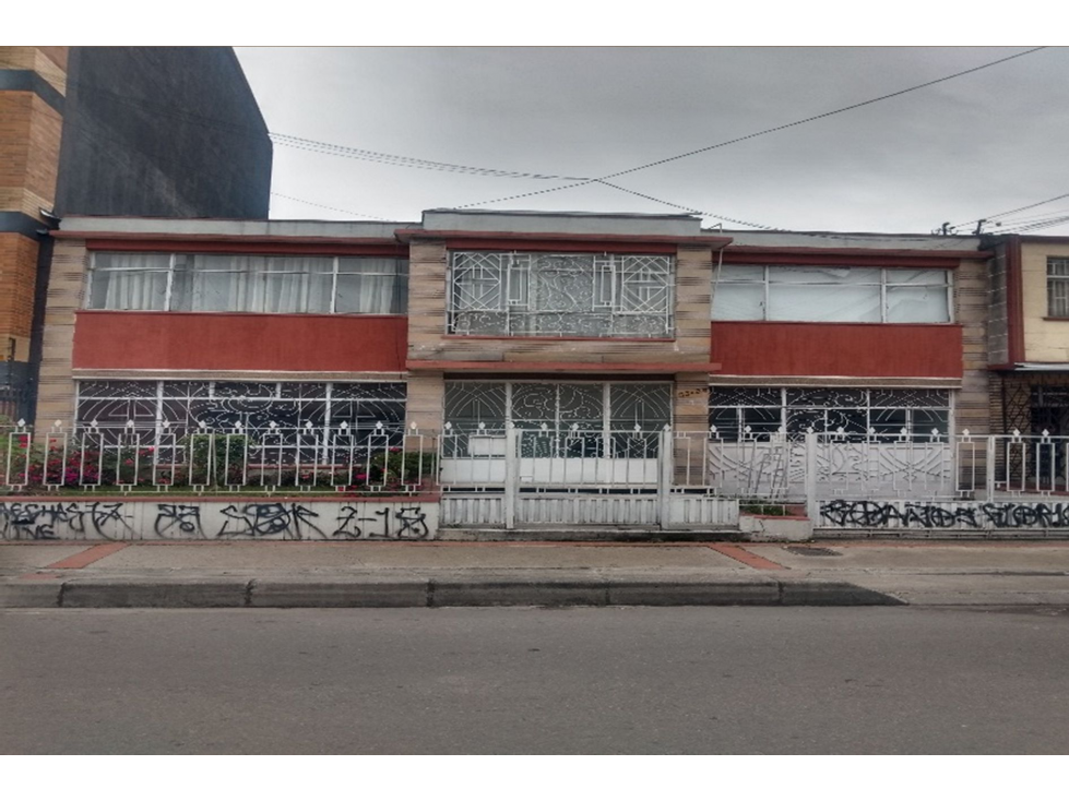 OPORTUNIDAD¡ casa RENTANDO en Galerías - Bogotá