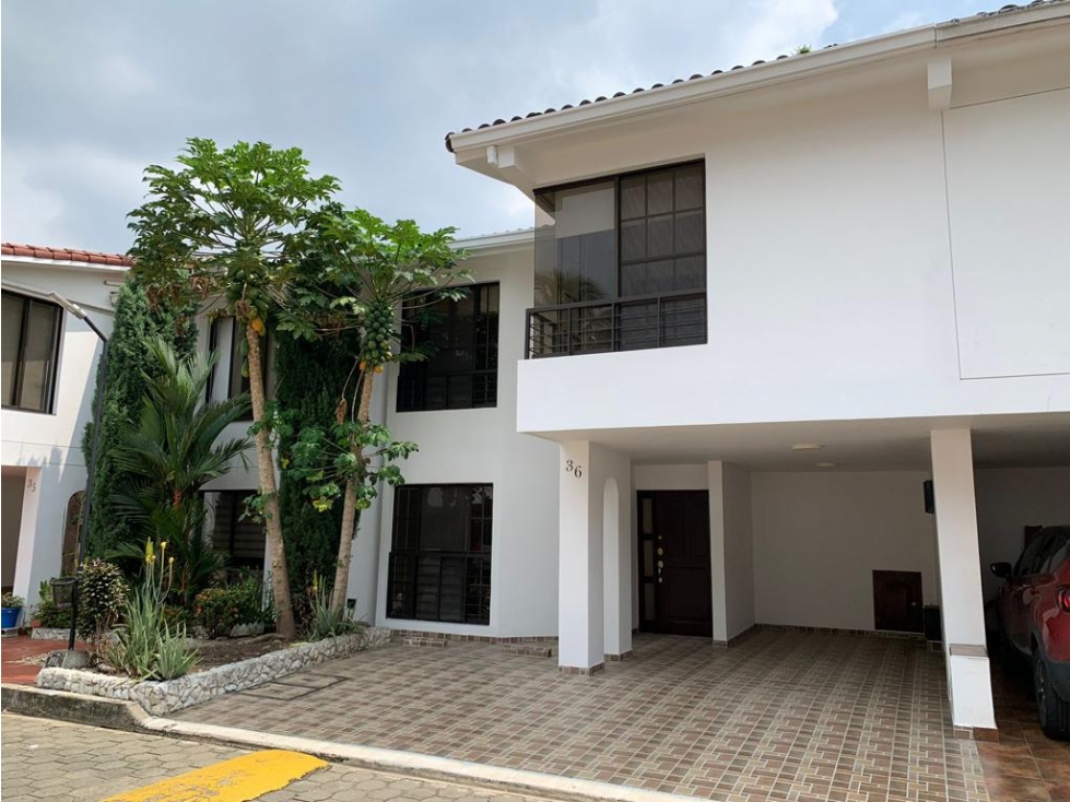 Vendo Casa Condominio 250mts2 Ciudadela Pasoancho, Sur de Cali 7643.