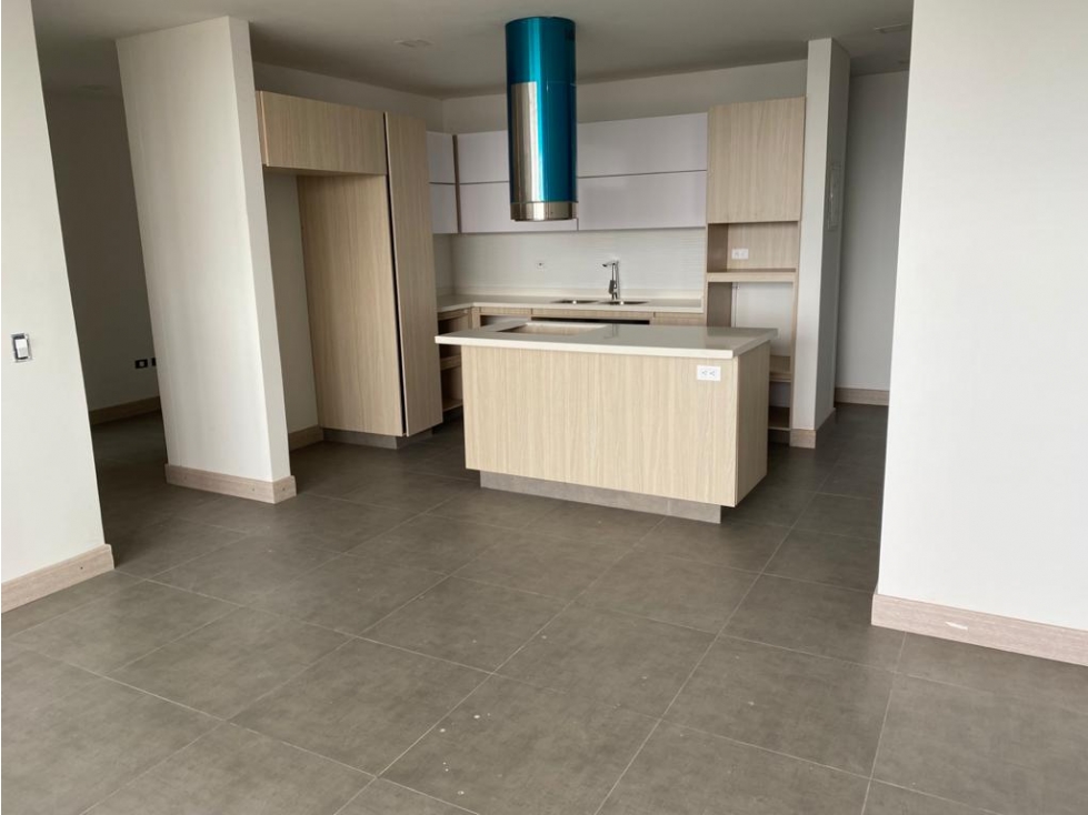 Venta Apartamento de 123mts2 Los Cristales, Oeste de Cali, 9331.