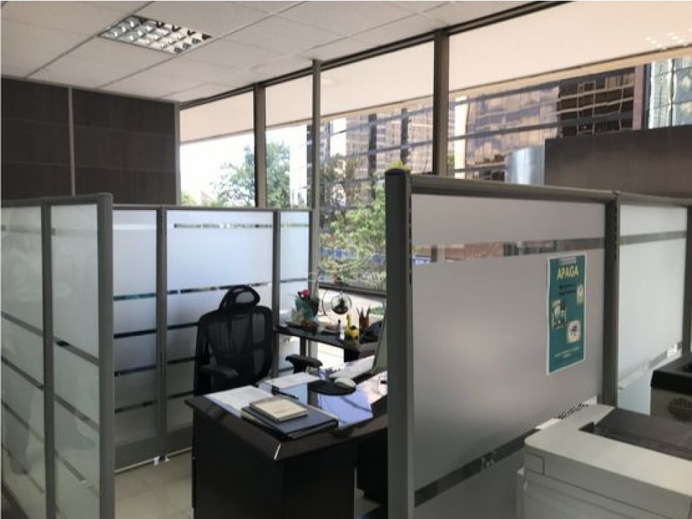 VENTA O ARRIENDO OFICINA CIUDAD SALITRE (FONTIBON)