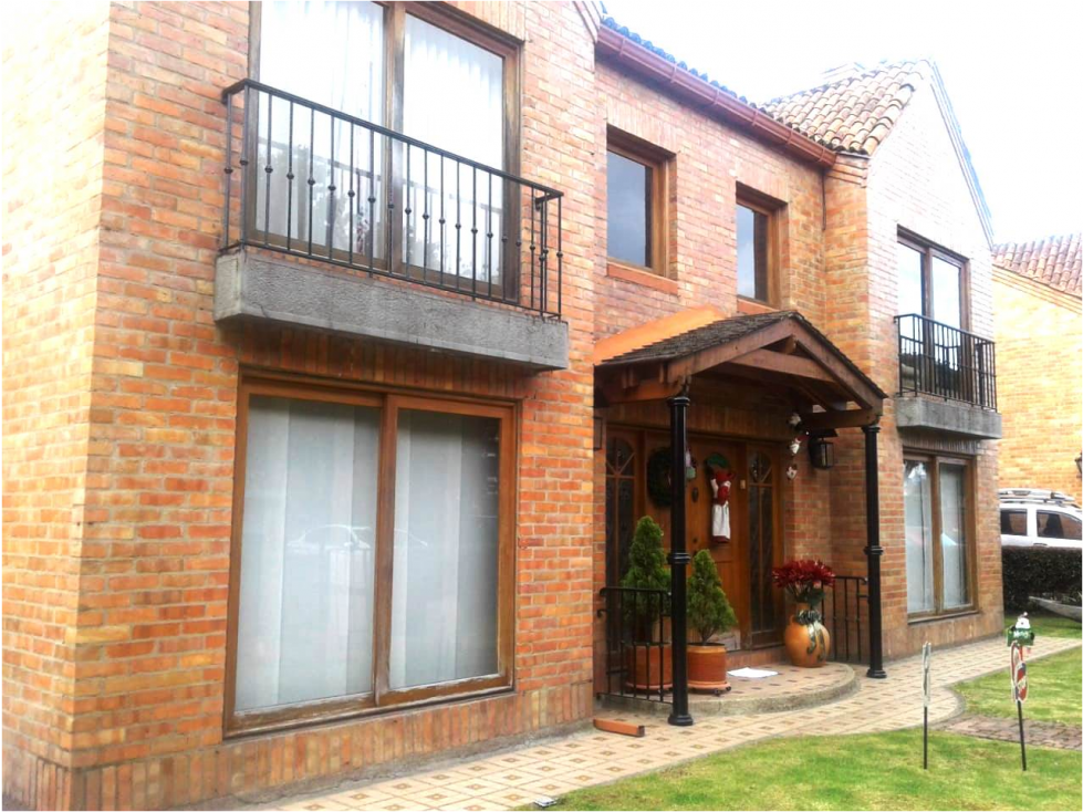 Hermosa Casa En Venta, Condominio Campestre, Sector San Jorge Chía