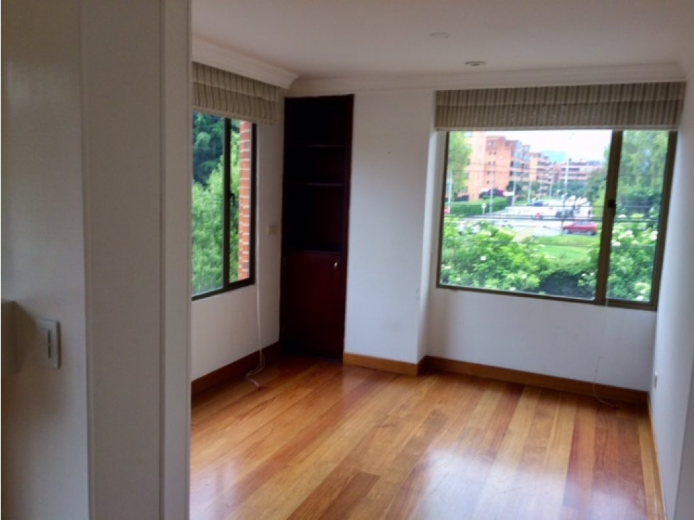 VENDO APARTAMENTO EN LA CAROLINA