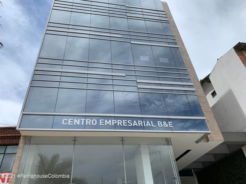 Comercial en  La Estacion(Cajica) CO: 22-451