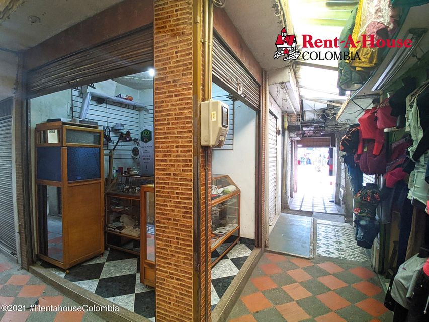 Vendo Comercial en  San Francisco(Bogota) C.O  22-945