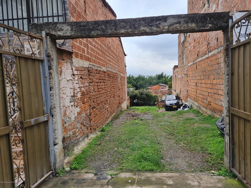 Vendo Lote en  Robledo(Medellin) C.O  22-733