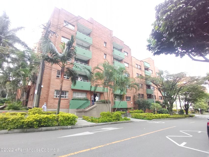 Vendo Apartamento en  Conquistadores C.O  22-1768