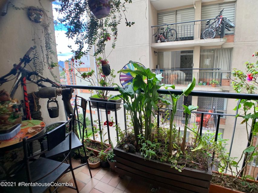 Vendo Apartamento en  La Campina Suba C.O  23-376