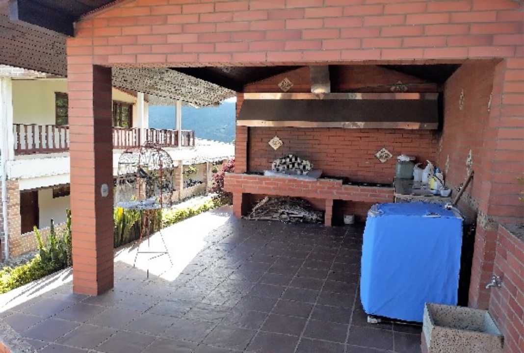 VENDO FINCA EN NORTE DE CALI, CORREGIMIENTO LA PAZ