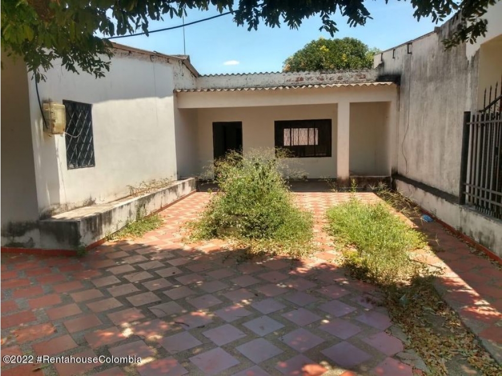 Vendo Casa en  El Tesoro C.C 22-1848