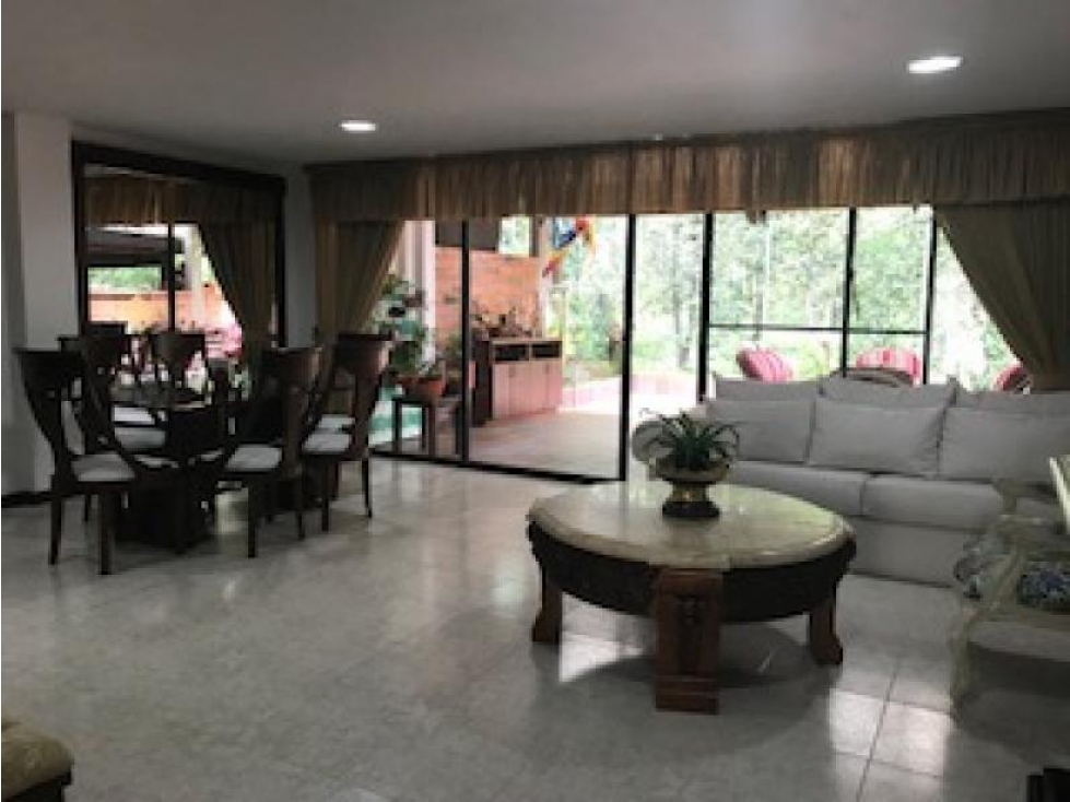 Casa en Venta en Envigado