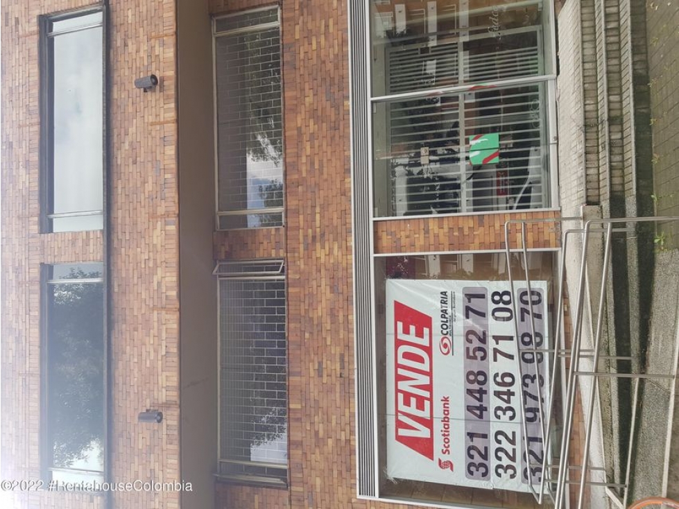 Vendo Comercial en  Chico(Bogota) M.C22-1889