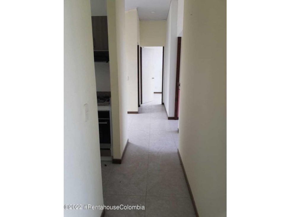 Apartamento en  El Buque RAH CO: 22-2722