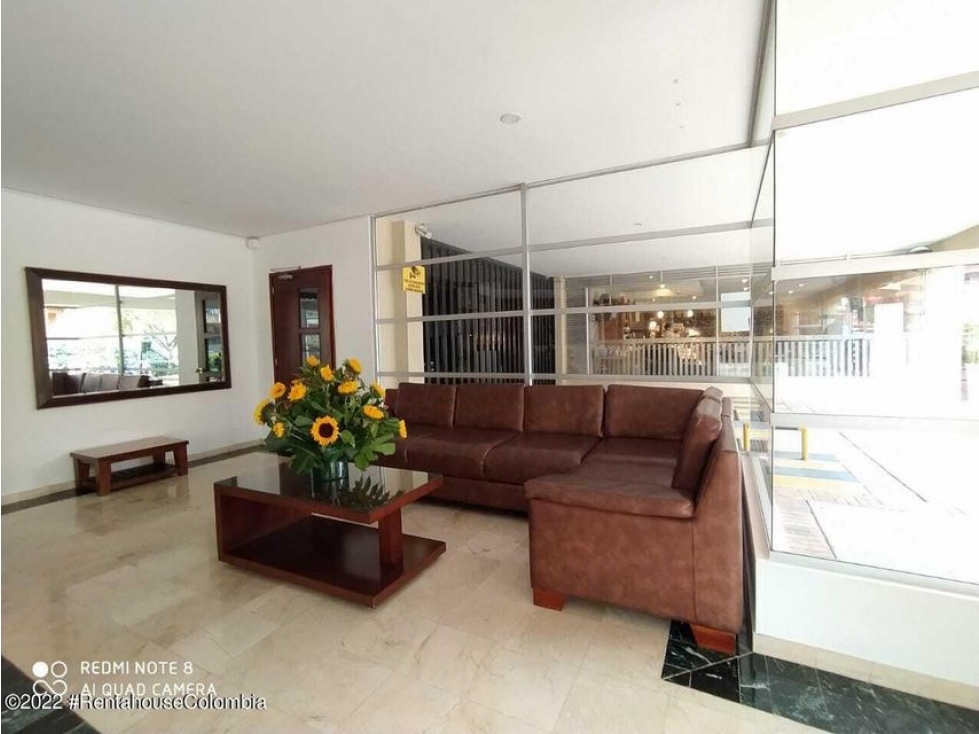 Apartamento en  Chico(Bogota) RAH CO: 22-2773