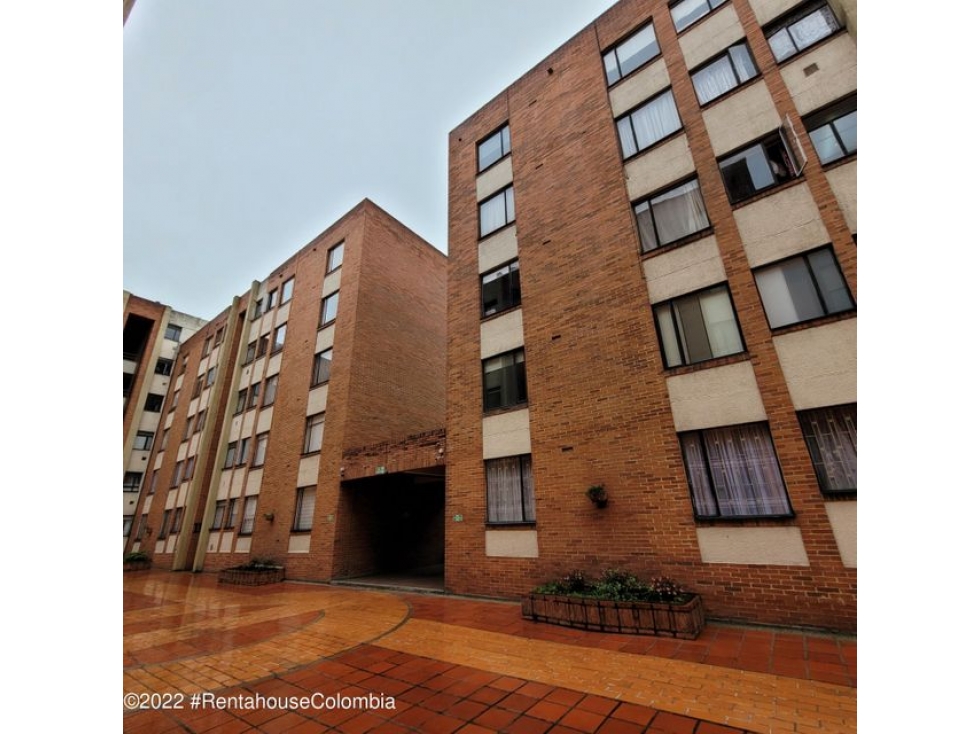 Apartamento en  Salitre Occidental RAH CO: 22-2799