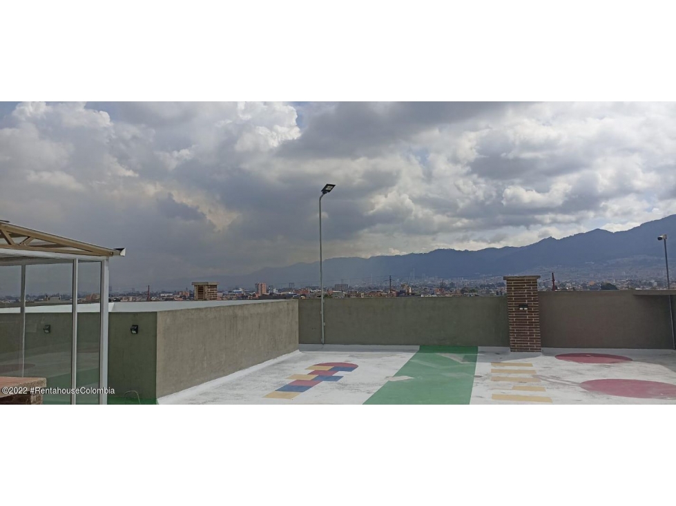Apartamento en  Santa Lucia RAH CO: 22-3015