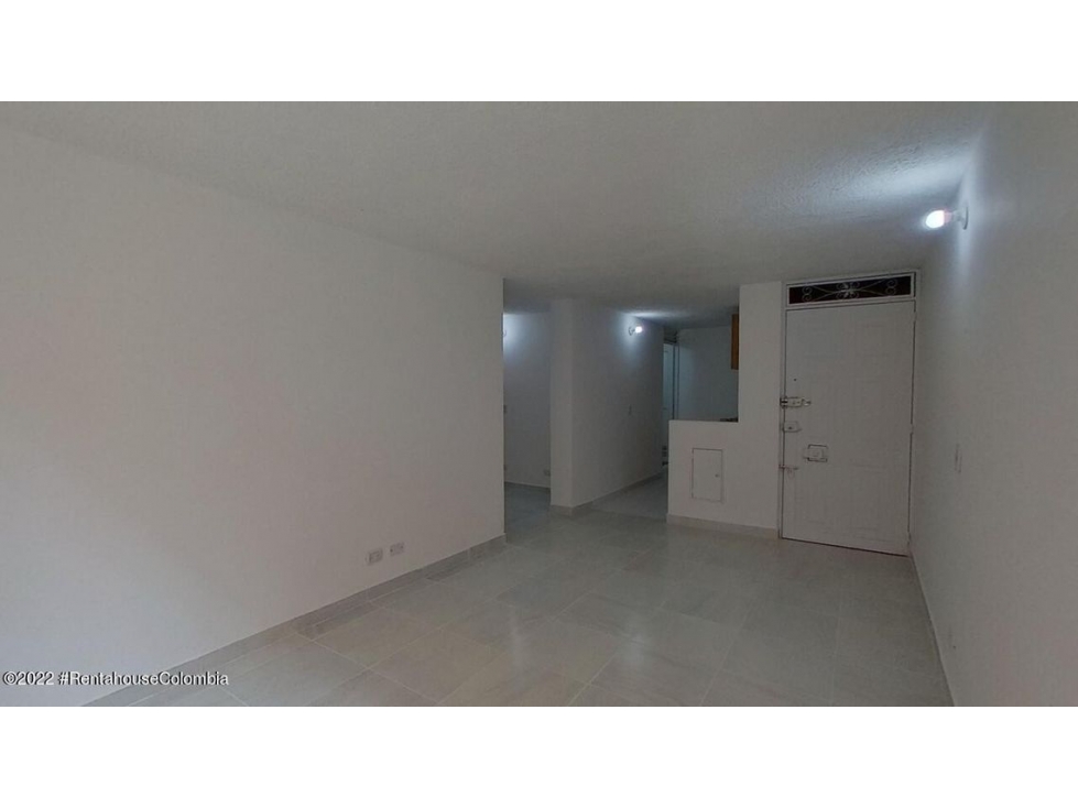 Apartamento en  Las Margaritas RAH CO: 22-3034