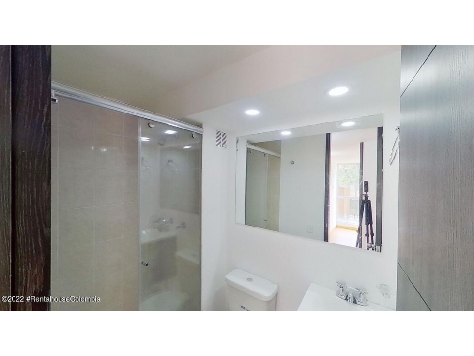 Apartamento en  Aures(Bogota) RAH CO: 22-3139