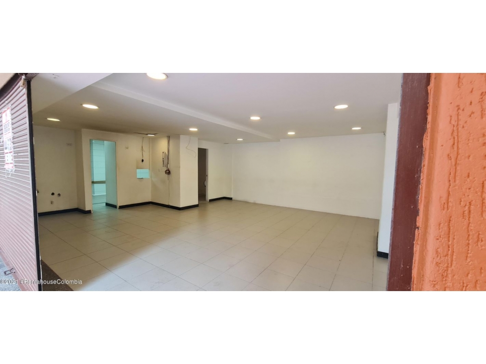 Comercial en  Suramerica(Medellin) RAH CO: 22-735