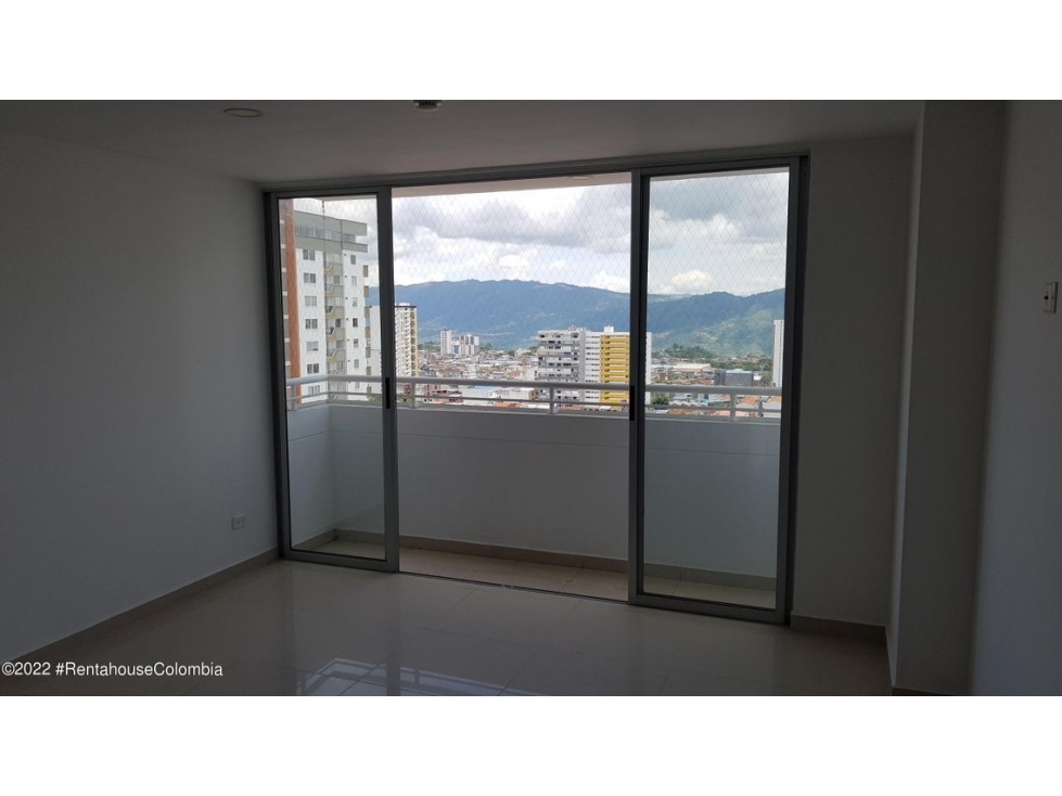 Apartamento en  San Alonso RAH CO: 22-2128