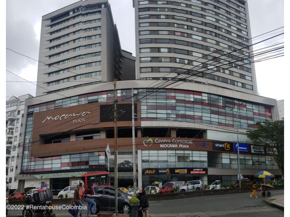 Comercial en  La Castellana RAH CO: 22-2222