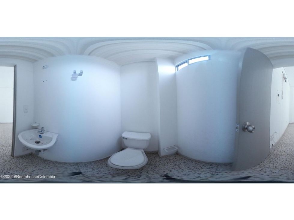 Comercial en  Prados del Este RAH CO: 22-2257