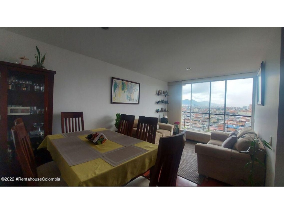 Apartamento en  Prado Pinzon RAH CO: 23-436