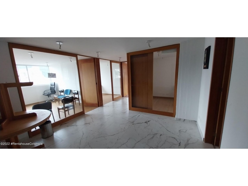 Comercial en  Bogota RAH CO: 23-1013