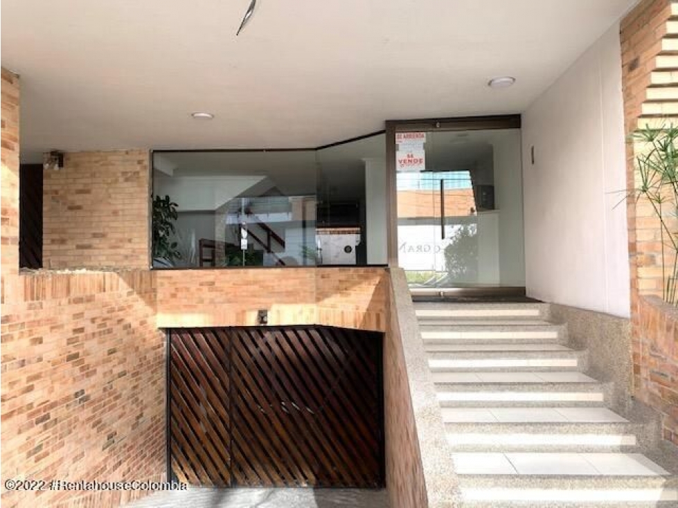 Apartamento en  El Batan(Bogota) RAH CO: 23-1230