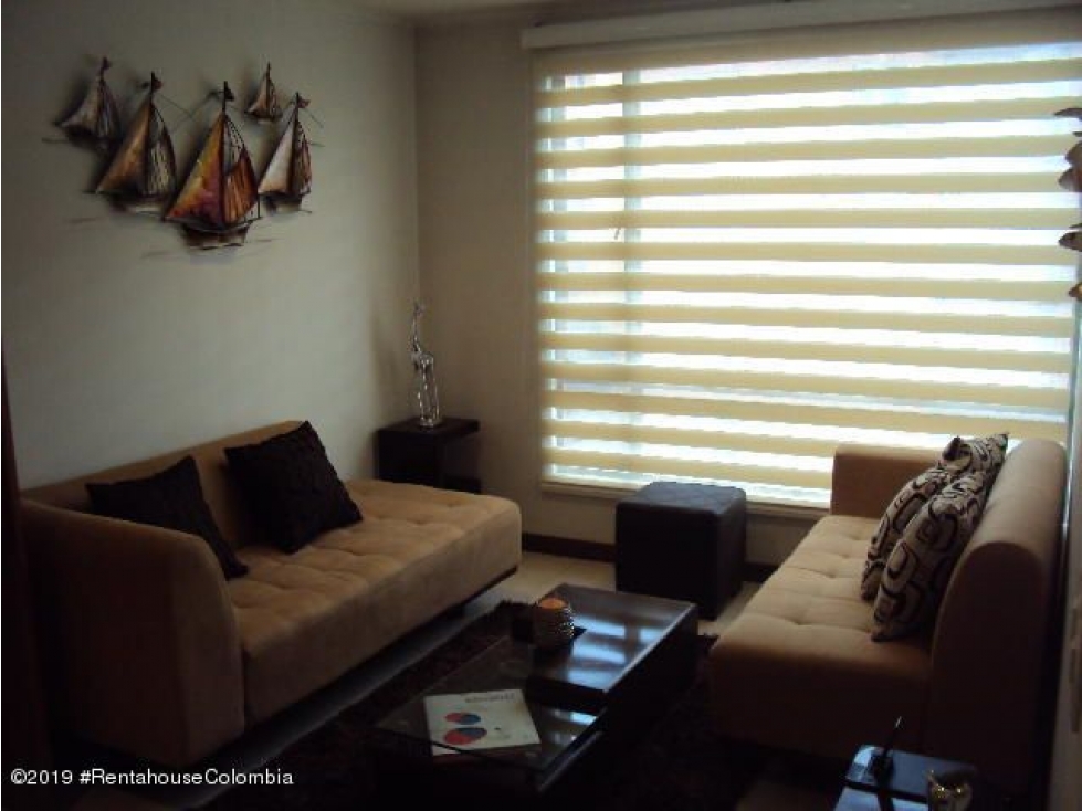 Apartamento en  Granada Norte RAH CO: 23-932